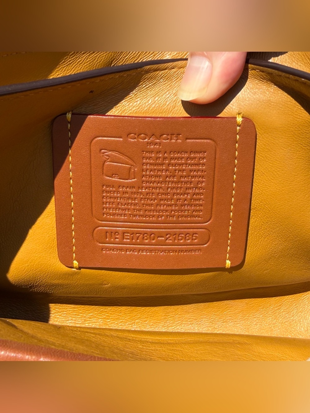 COACH Dinky 24 With Linked Tea Rose 21585 - Picture 11 of 11